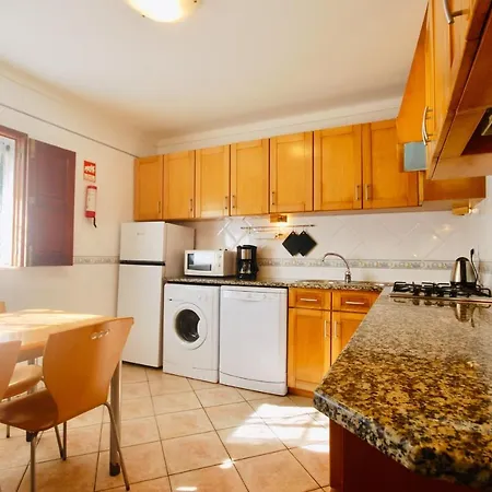 Catarina House - Baleal Beach, Balcony, Pool Feriehus